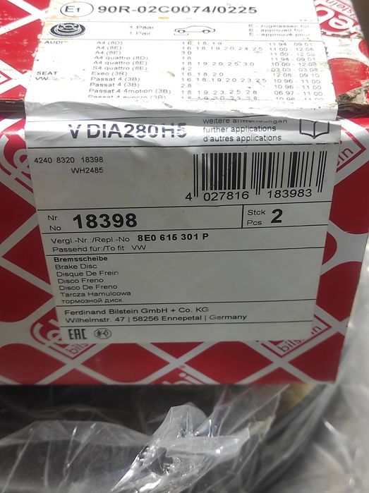 Tarcze hamulcowe 2 szt. Febi Bilstein 18398 A4, Exeo, Passat przód