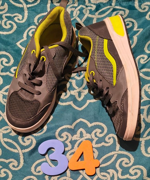 Buty Walkx/sneakersy ze świecącymi podeszwami roz. 34