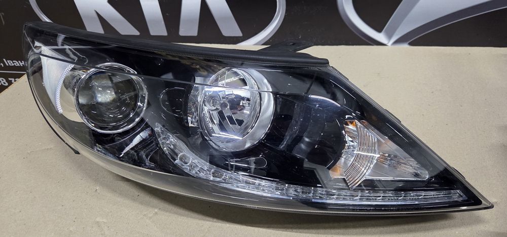 Фара фари Kia Sportage SL Кіа Спортейдж 3 Спортеж розборка запчастини