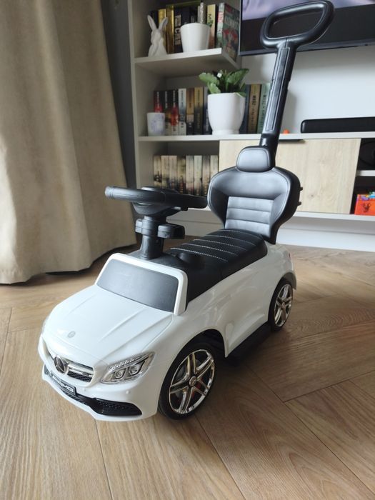 Jeździk pchacz Mercedes C63 AMG