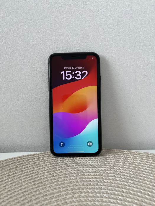 IPhone 11, 64GB, zadbany! Wrocław Krzyki • OLX.pl