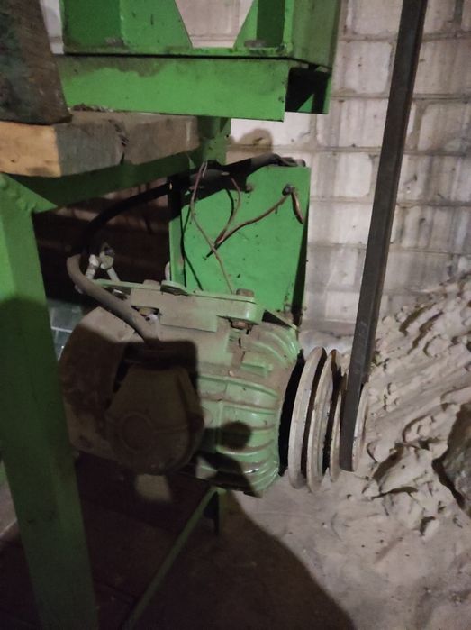 Токарный станок по дереву