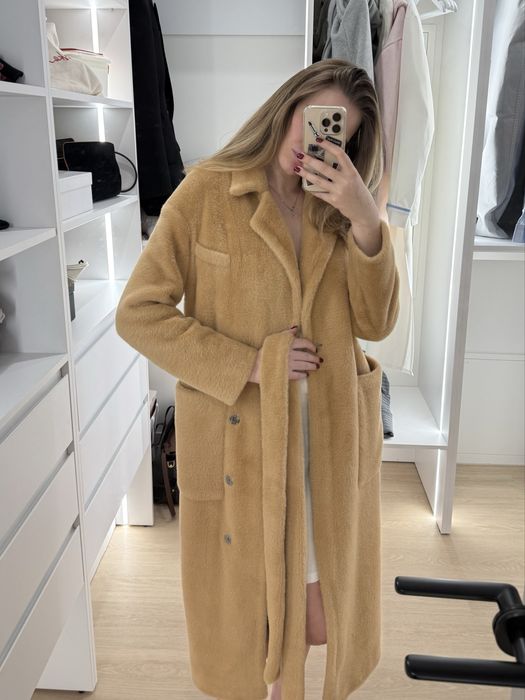 Пальто довге, ангора 70% wool в жакетноту стилі Bazhane