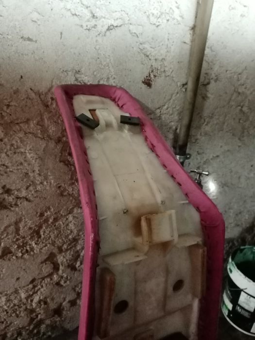 Assento DTR 125.  40 euros