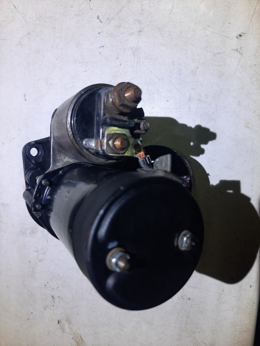 Стартер Renault Kangoo 1.9