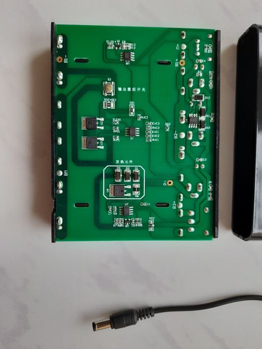 Безперебійник ДБЖ для роутера павербанк під акумулятори 6 шт 18650