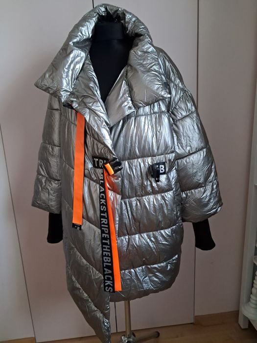 NOWA z metką damska kurtka włoskiej firmy FLY rozmiar L