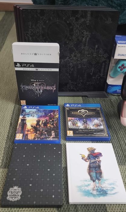 PS4 Pro Kingdom Hearts III | 1TB | Coleção Completa Jogos + 3 Comandos