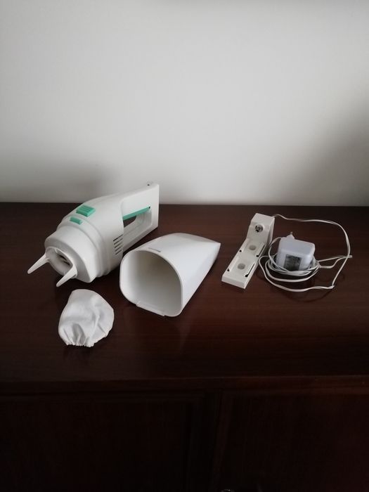 Aspirador de mesa com autonomia