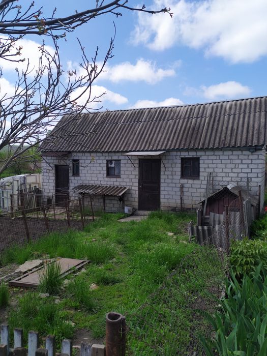 Продам будинок в с.Безруки р.Дергачи