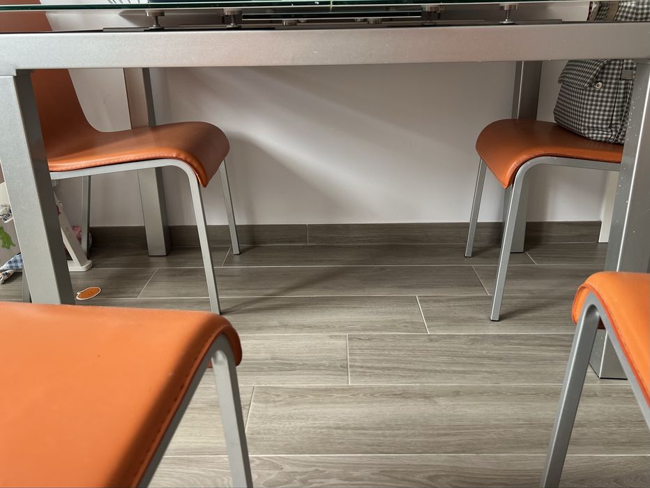 Mesa metalica com tampo vidro extensivel / oferta tv