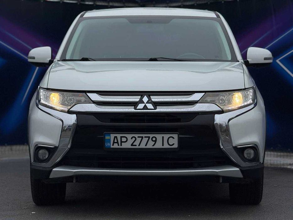Mitsubishi Outlander 2017, 2.4 бензин, автомат