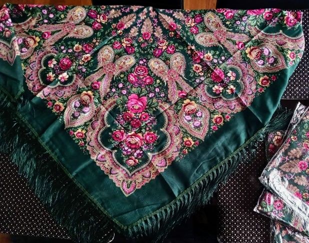 Chusta folk góralska smatka frendzle nowa