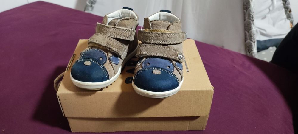 Buty Bartek rozmiar 20 za kostkę