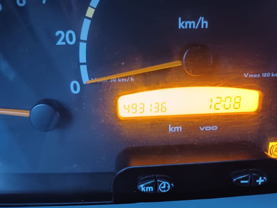 Мерседес спрінтер / MERCEDES-BENZ SPRINTER