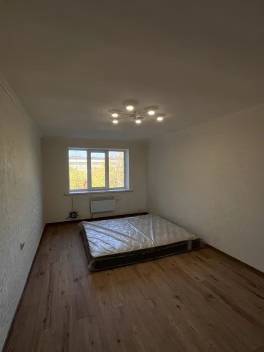 Продам 1 -но кімнатну квартиру.