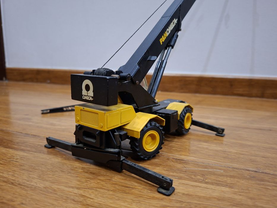 Model Conrad P&H Omega 1:50