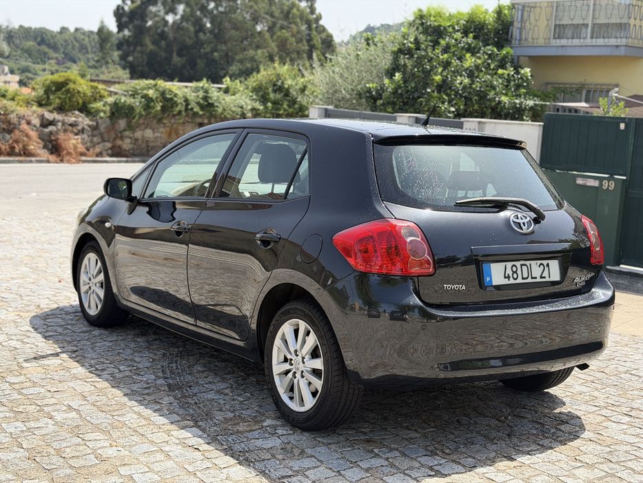 Toyota Auris — fotografia 5
