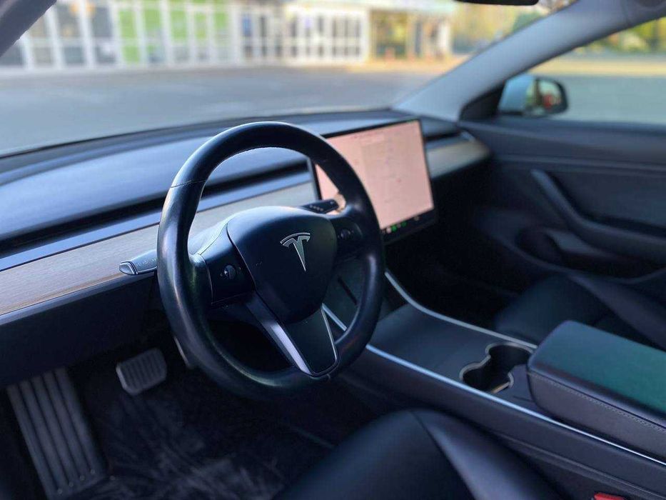 Tesla Model 3 2018 Long Range (Розстрочка / Лізинг)