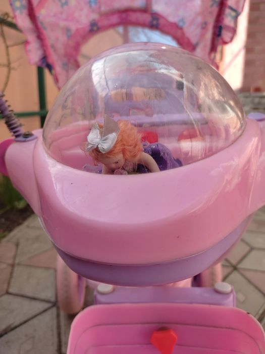 Коляска - велосипед вживана.