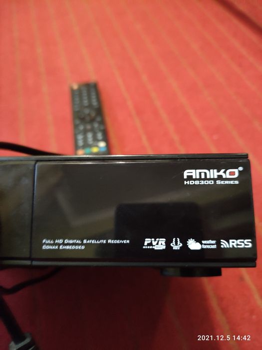 Спутниковый ресивер  Amiko
