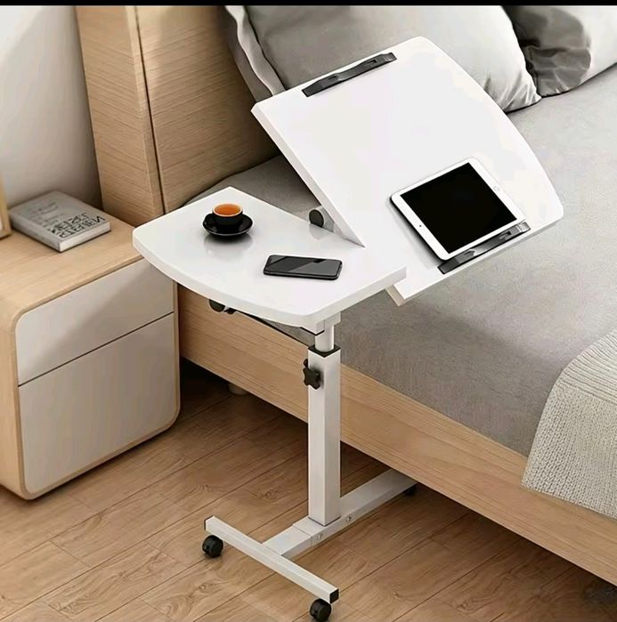Mesa de computador para cama
