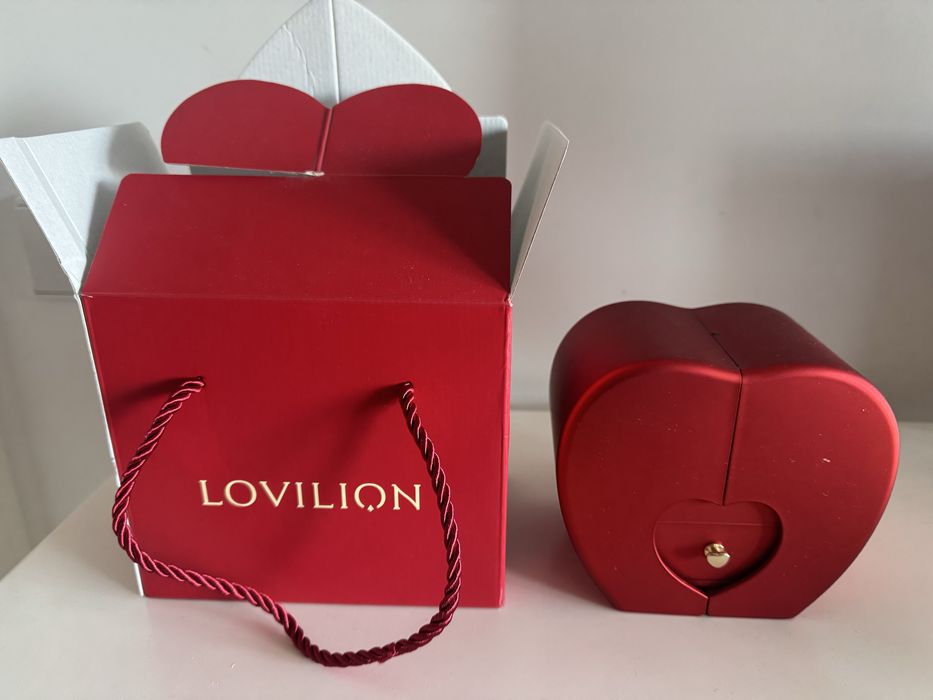 Silver Thread with Rose!64176766867202124