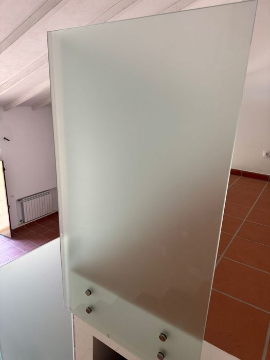 8 Painéis de Vidro Fosco Temperado com Fixações Inox