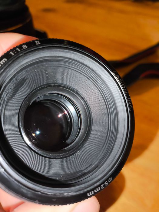 Canon 450D + об'єктив 18-55 + об'єктив Canon ef 50 1.8 + спалах 430ex2