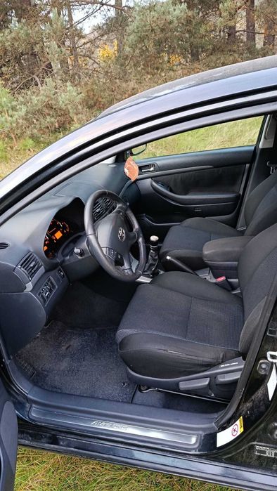 Toyota Avensis 2009 2.0