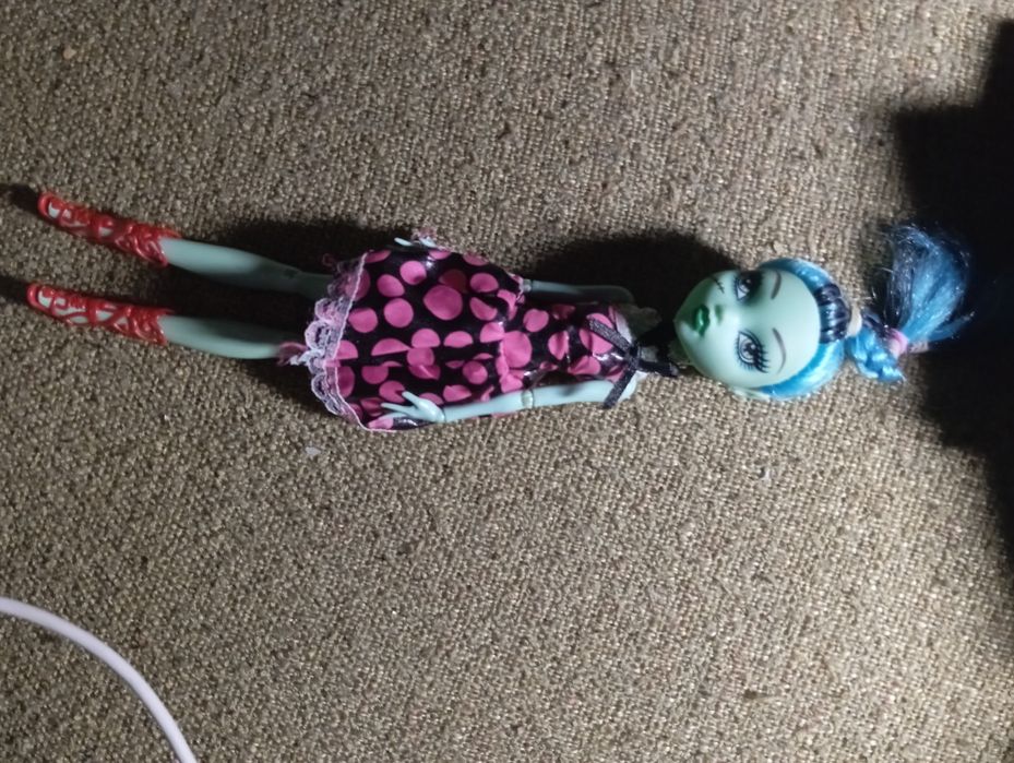 Продам кукол в отличном состоянии