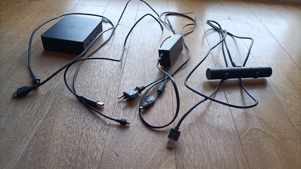 Virtual Reality Glasses With PS4 Camera64586197641218123