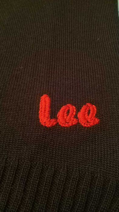 camisola LEE azul e vermelho