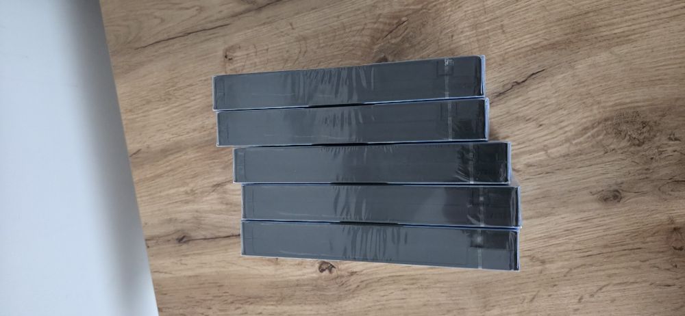 5x nowe. kaseta VHS  Maxell, model E-240M pakiet