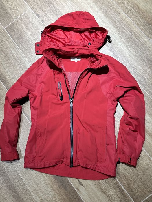 Kurtka przeciwdeszczowa czerwona