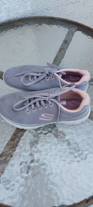 Ténis Skechers Menina 33