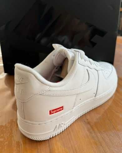 Nike Air Force 1 Low Supreme White r.44.5