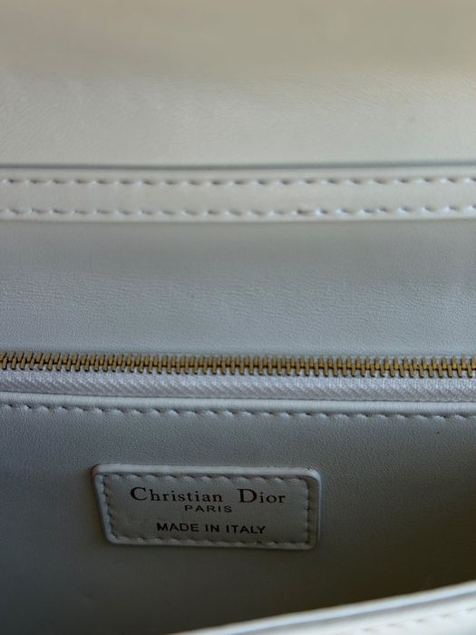Dior сумка у наявності