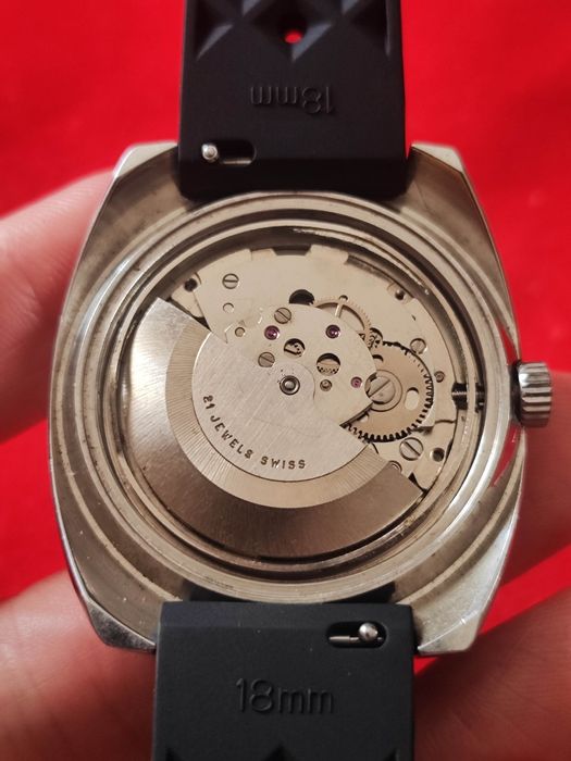 Relógio Titan Automático