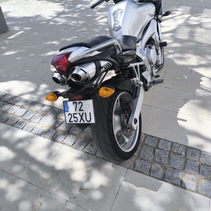 Yamaha Fazer 600 S1