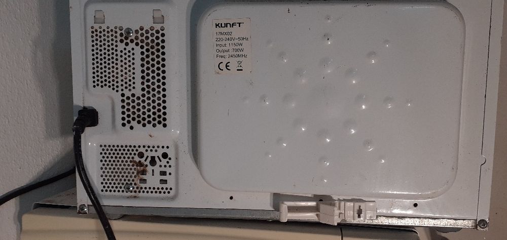 Vendo 3 microondas usadas   .