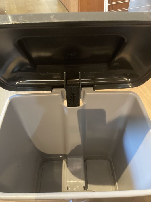 Balde do lixo com pedal