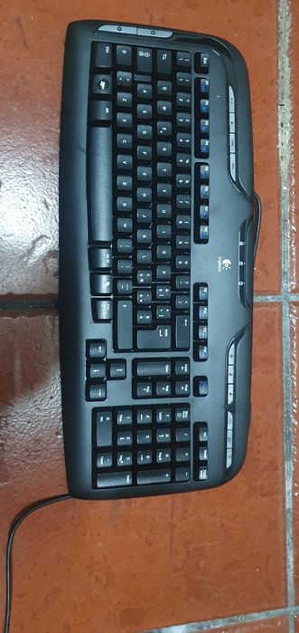 Logitech Keyboard64751022895747121