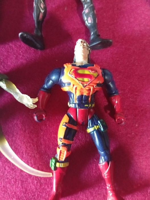 Conjunto de figuras dc e marvel antigas