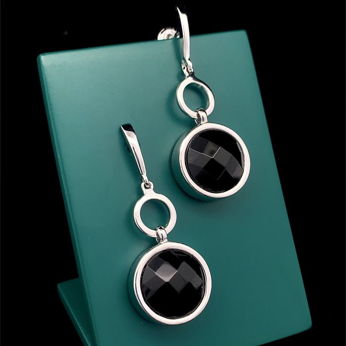 Kolczyki Elle Jewellery ze srebra 925 z onyksem – luksusowy szyk