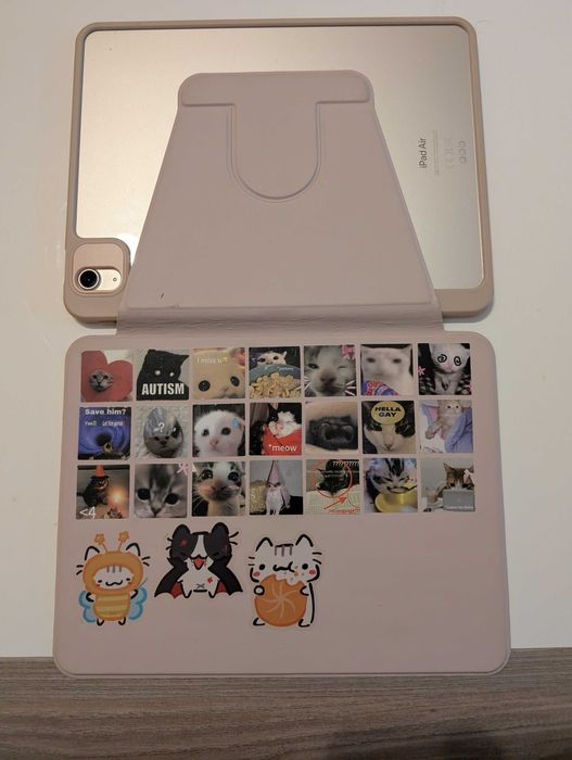 iPad Air 10.9" 5 gen. 64 GB + etui, klawiatura i apple pencil 2gen