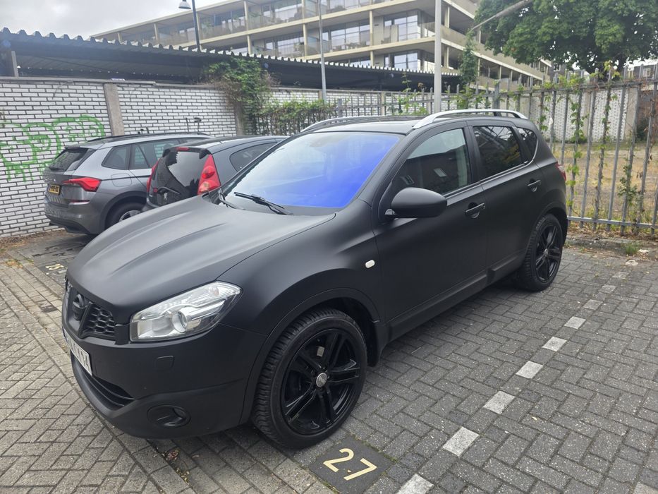 Nissan qashqai 2.0 2010 czarny matt