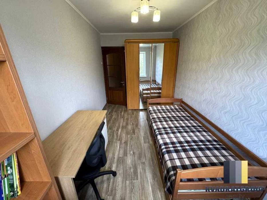 Продаж 2 к квартири жм Перемога 6, Штабний провулок 5