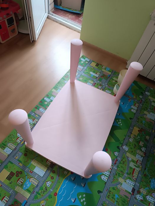 Ikea MAMMUT дитячий столик