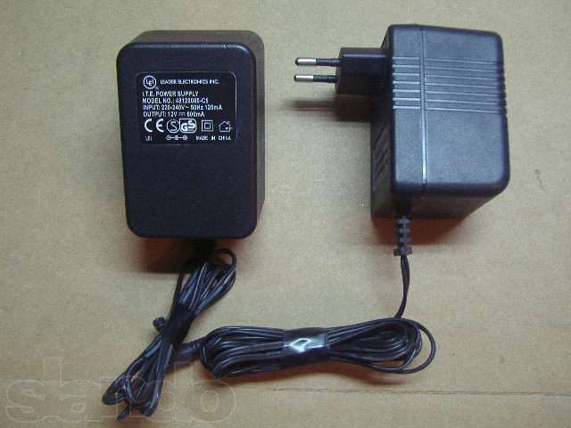 адапторы- блоки питания